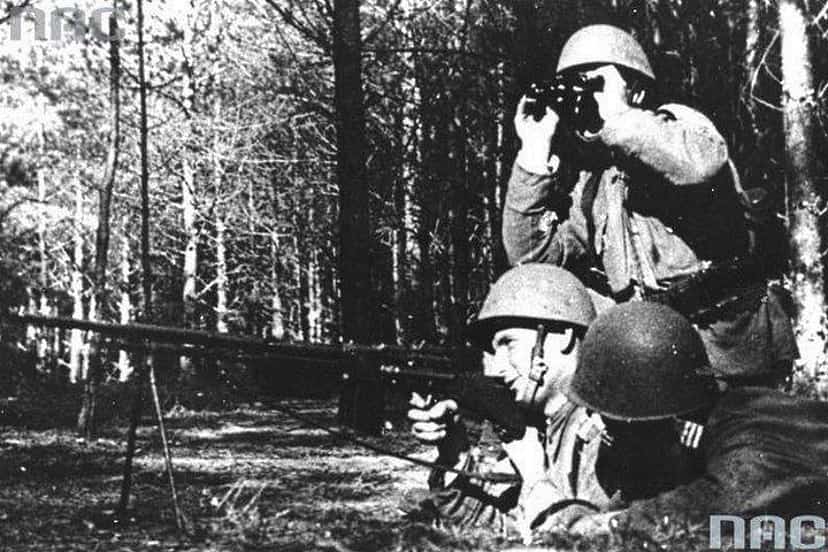 Ko ysanka O Zakopanej Broni piewnik Niepodleg o ci Ko ysanka O Zakopanej Broni piewnik Niepodleg o ci
