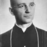 Henryk Strąkowski (1910–1965) polski biskup rzymskokatolicki. Zdjęcie nieznanego autorstwa z jego nagrobka. Źródło: Wikipedia