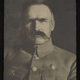 Fotografia - portret Józefa Piłsudskiego (1914-1918). Źródło: Polona