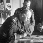 Commander-in-Chief General Władysław Sikorski and Chief of Staff of the Commander-in-Chief General Tadeusz Klimecki (1940-43). Source: National Digital Archives (NAC).