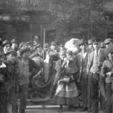 Grupa emigrantów polskich z Nadrenii biorących udział w plebiscycie (marzec 1921). Źródło: Narodowe Archiwum Cyfrowe