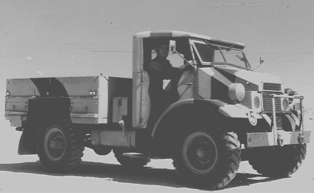 Caminhão Chevrolet C15 da Brigada Independente de Caçadores dos Cárpatos (1941-1942).