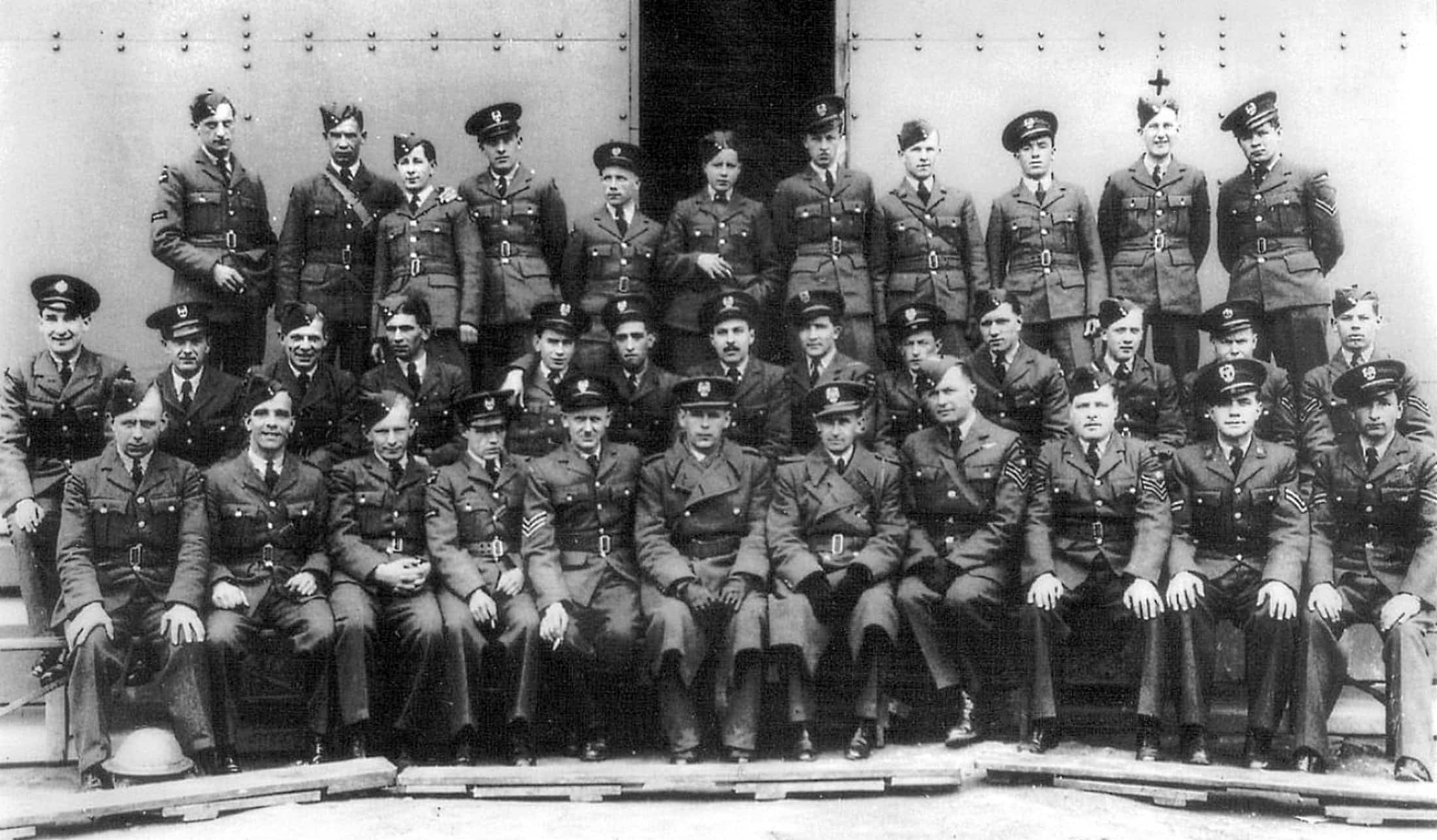 Foto de grupo dos Corujas de Lwów (base de Exeter, dezembro de 1941)