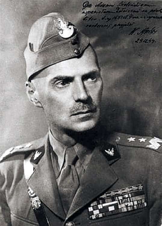 Major General Władysław Anders – comandante do 2º Corpo Polonês na Batalha de Monte Cassino. Foto do acervo do Arquivo Militar Central. Fonte: Wikipédia